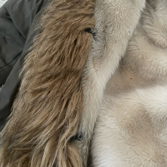 Pinko Faux Fur Army Green Hooded Parka Jacket Coat Eskimo Heavyweight Pennylane - Picture 9 of 11